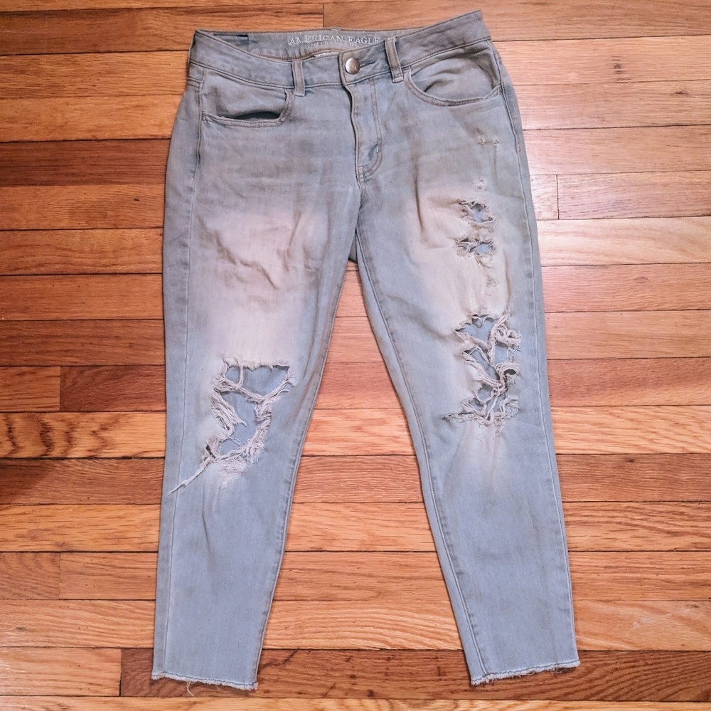 Distressed Jegging Crop